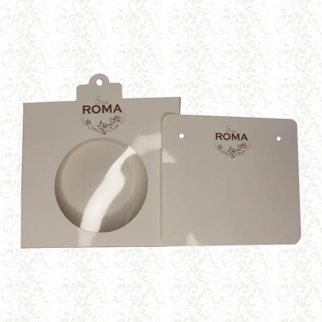 CAJA CON VENTANA EN ACETATO + TARJETA PORTA CADENA