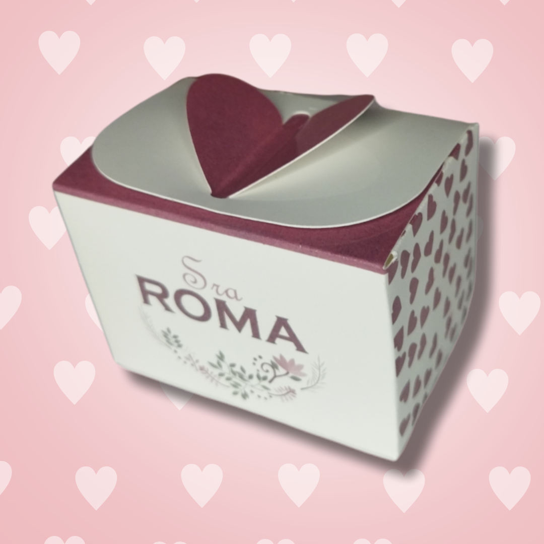 Cajita armable con broche de corazón